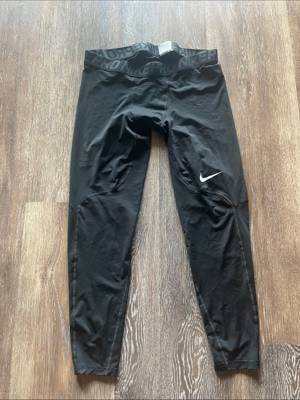 NIKE men’s dri-fit compression